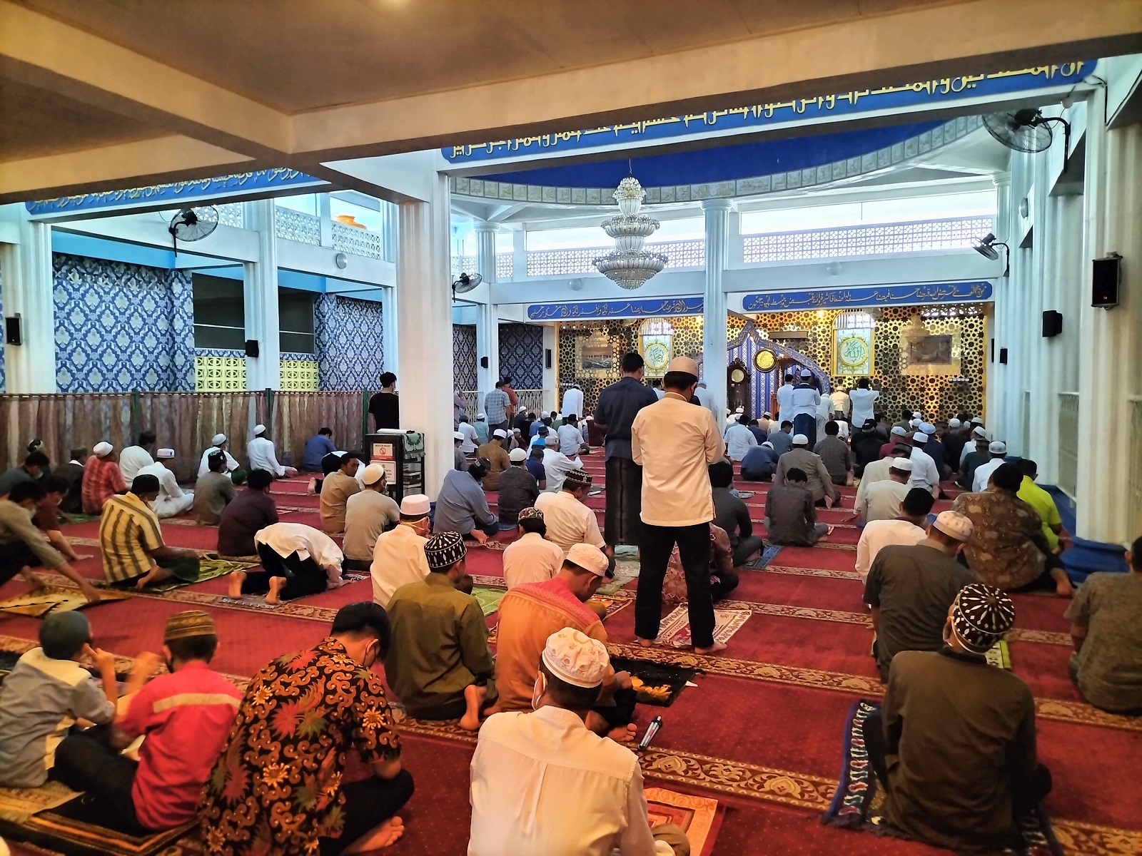 Ruang Masjid Lantai Atas